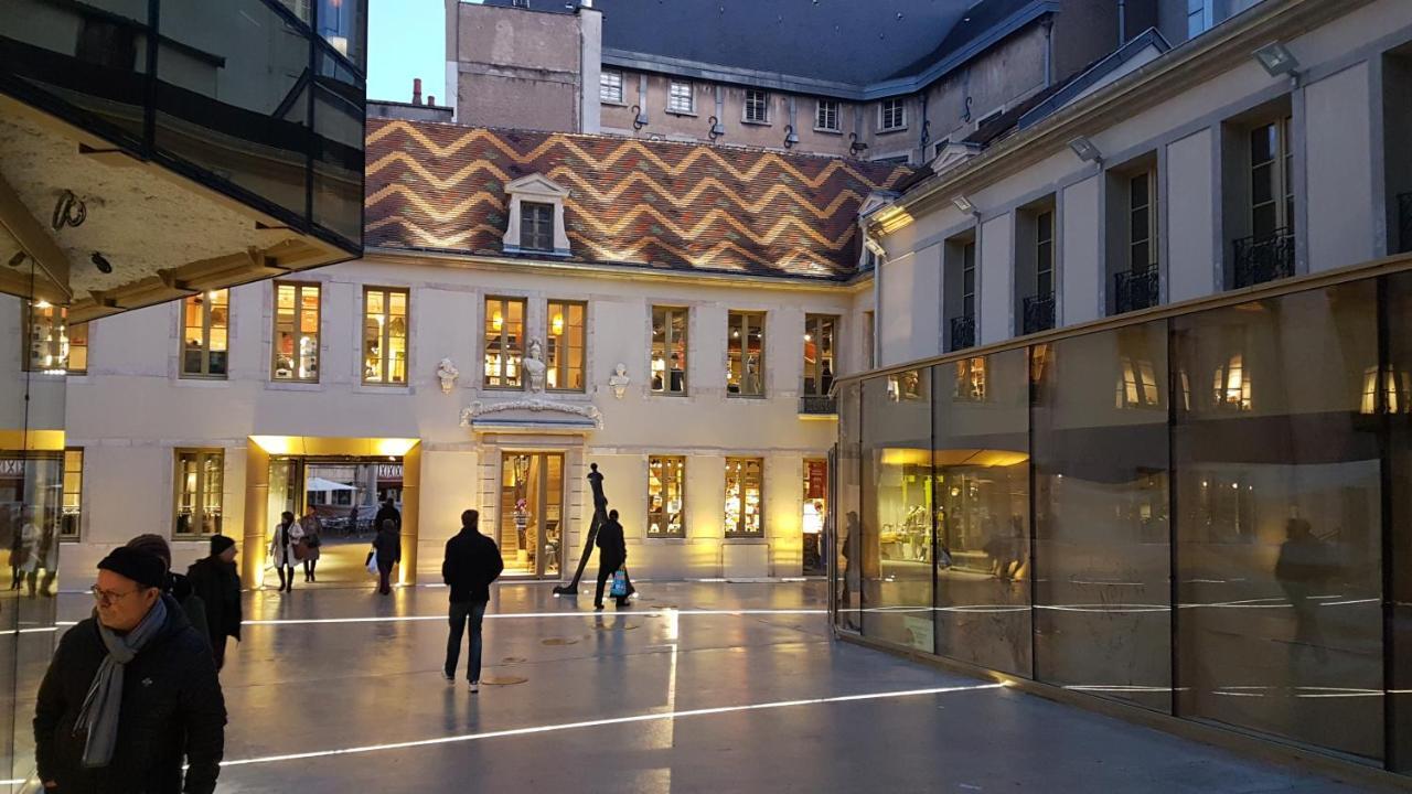 L Érudit Dijon Exterior foto